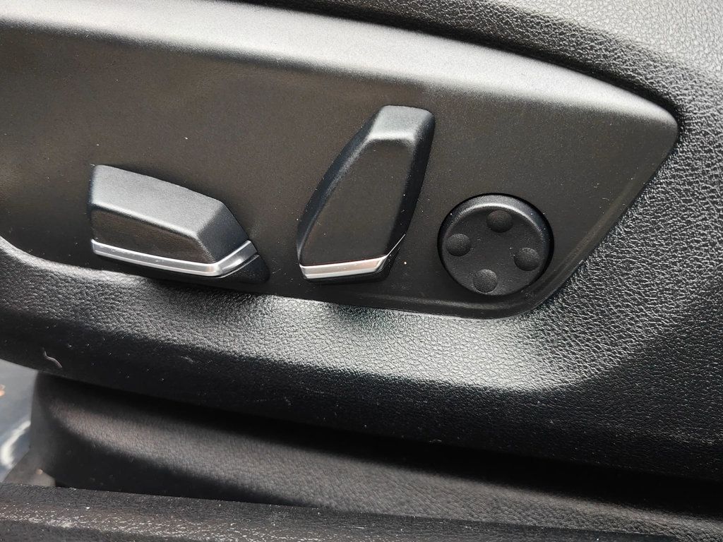 2015 BMW 5 Series 535i - 22984830 - 28