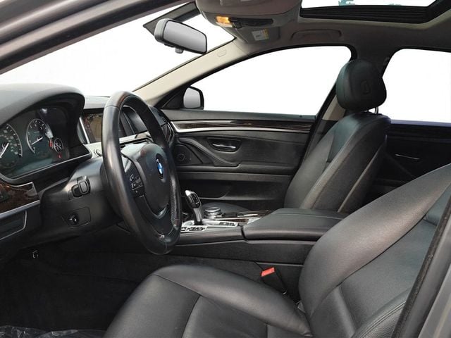 2015 BMW 5 Series 535i - 22984830 - 8