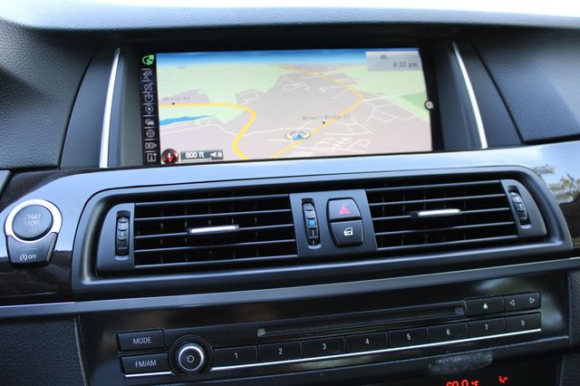 2015 BMW 5 Series 535i - 22905897 - 13