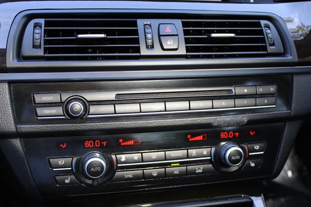 2015 BMW 5 Series 535i - 22905897 - 14