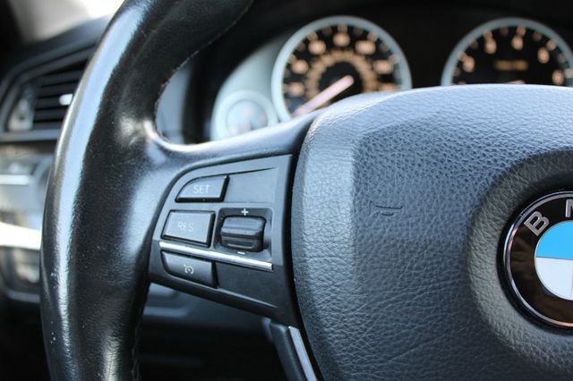 2015 BMW 5 Series 535i - 22905897 - 27