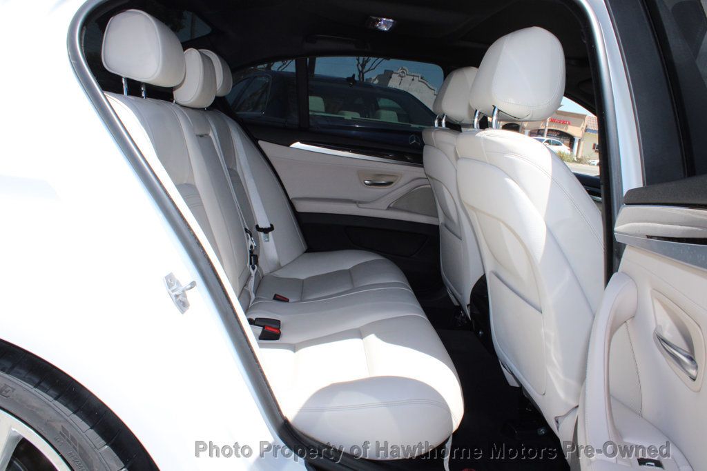 2015 BMW 5 Series 535i - 23057511 - 11
