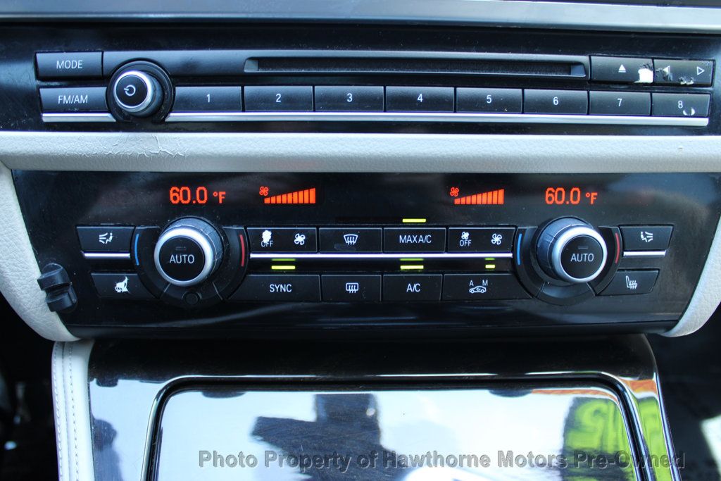 2015 BMW 5 Series 535i - 23057511 - 19