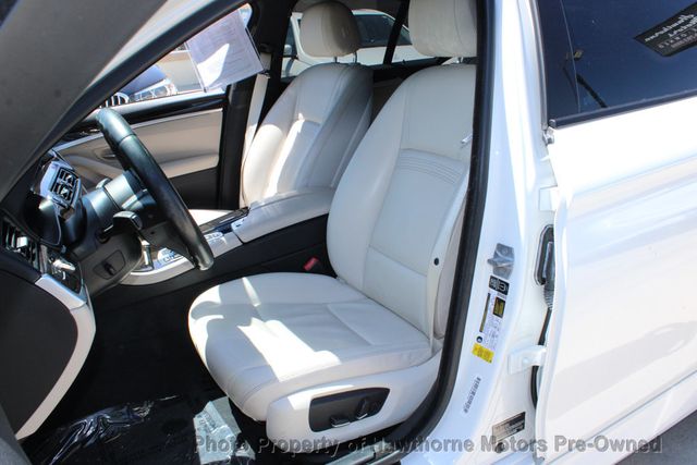 2015 BMW 5 Series 535i - 23057511 - 8