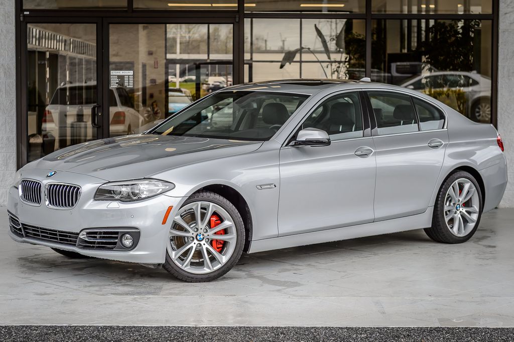 2015 BMW 5 Series 535i - SILVER ON BLACK - NAV - BACKUP CAM - BLUETOOTH - 22994322 - 1