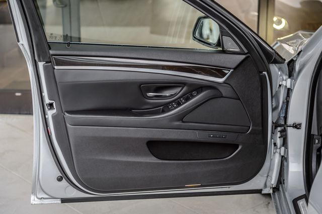 2015 BMW 5 Series 535i - SILVER ON BLACK - NAV - BACKUP CAM - BLUETOOTH - 22994322 - 48