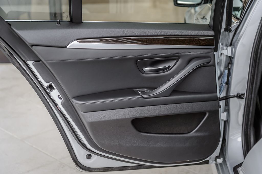 2015 BMW 5 Series 535i - SILVER ON BLACK - NAV - BACKUP CAM - BLUETOOTH - 22994322 - 52