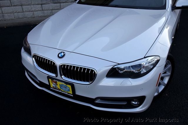 2015 BMW 5 Series 535i xDrive - 22915762 - 9