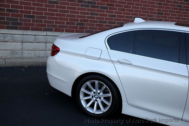 2015 BMW 5 Series 535i xDrive - 22915762 - 13
