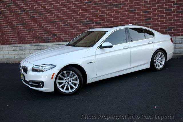 2015 BMW 5 Series 535i xDrive - 22915762 - 4
