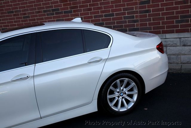 2015 BMW 5 Series 535i xDrive - 22915762 - 6