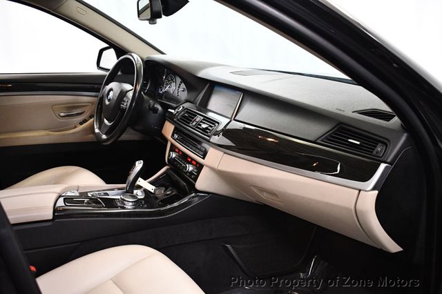 2015 BMW 5 Series 535i xDrive - 22997144 - 10