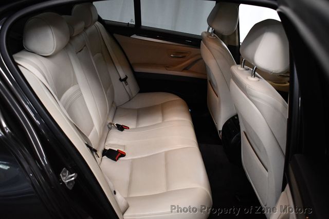 2015 BMW 5 Series 535i xDrive - 22997144 - 15