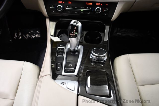 2015 BMW 5 Series 535i xDrive - 22997144 - 27