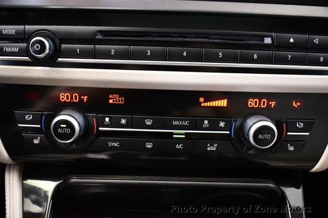 2015 BMW 5 Series 535i xDrive - 22997144 - 37