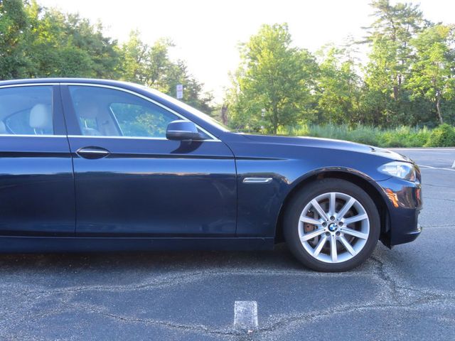 2015 BMW 5 Series 535i xDrive - 23045539 - 18