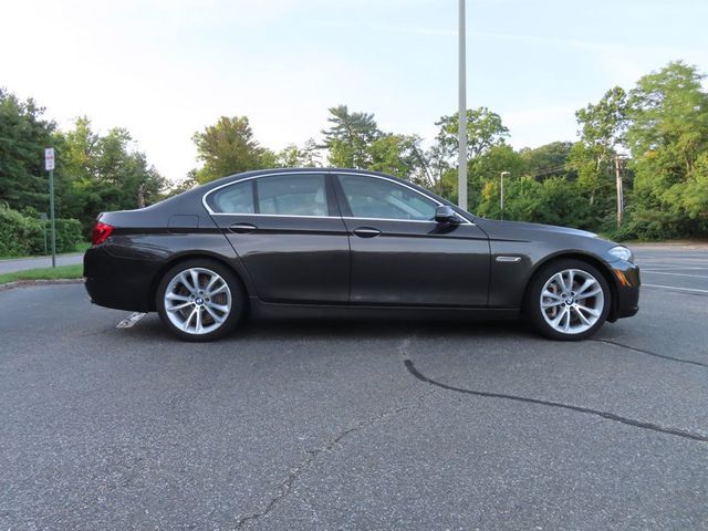2015 BMW 5 Series 535i xDrive - 23068416 - 18