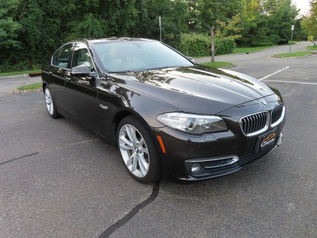 2015 BMW 5 Series 535i xDrive - 23068416 - 21