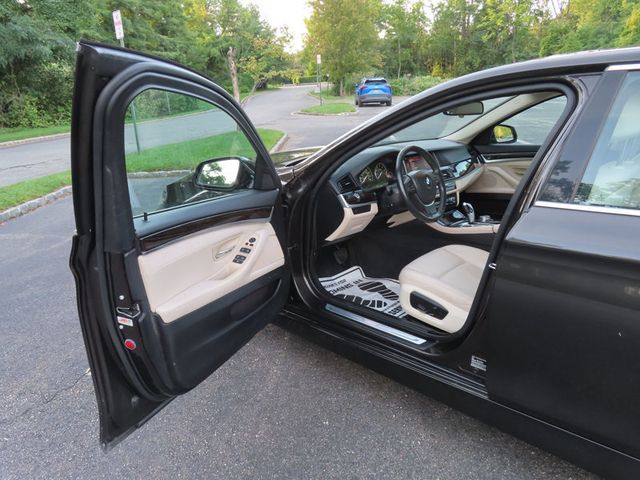 2015 BMW 5 Series 535i xDrive - 23068416 - 23
