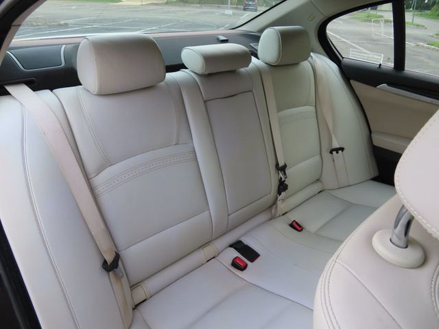 2015 BMW 5 Series 535i xDrive - 23068416 - 30