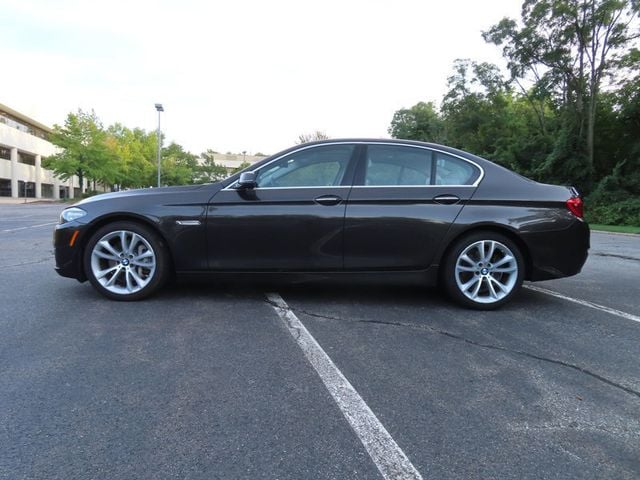 2015 BMW 5 Series 535i xDrive - 23068416 - 4