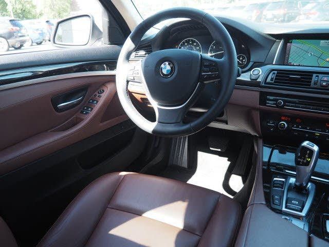 2015 BMW 5 Series 535i xDrive - 18336913 - 7