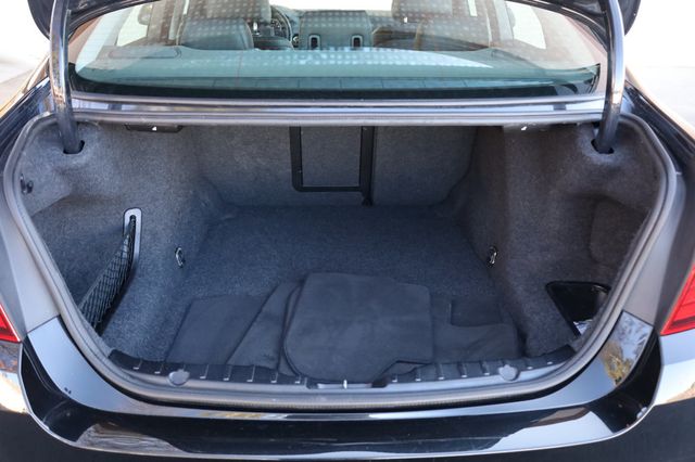 2015 BMW 5 Series 535i xDrive - 22972602 - 10