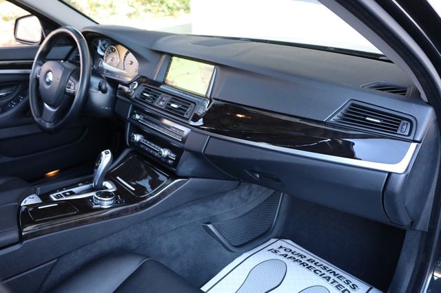 2015 BMW 5 Series 535i xDrive - 22972602 - 25