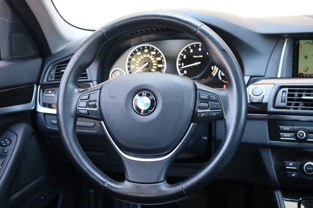 2015 BMW 5 Series 535i xDrive - 22972602 - 27