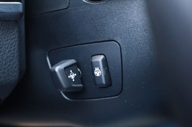 2015 BMW 5 Series 535i xDrive - 22972602 - 30