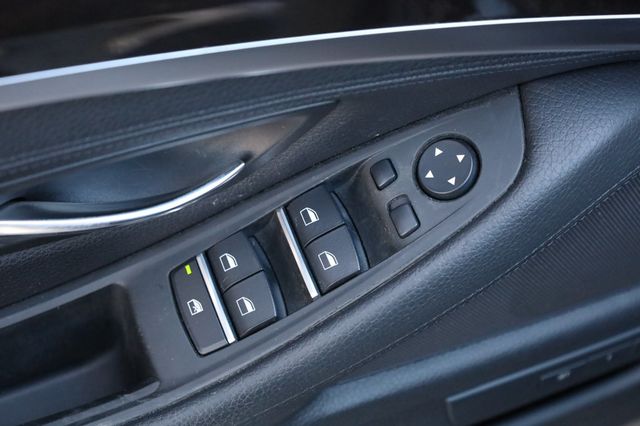 2015 BMW 5 Series 535i xDrive - 22972602 - 34