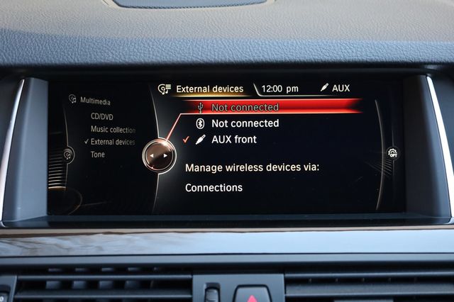 2015 BMW 5 Series 535i xDrive - 22972602 - 38