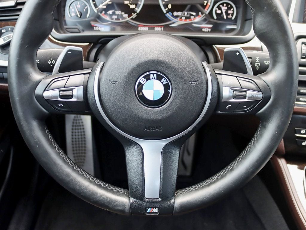2015 BMW 5 Series 535i xDrive M-Sport - 22928073 - 13