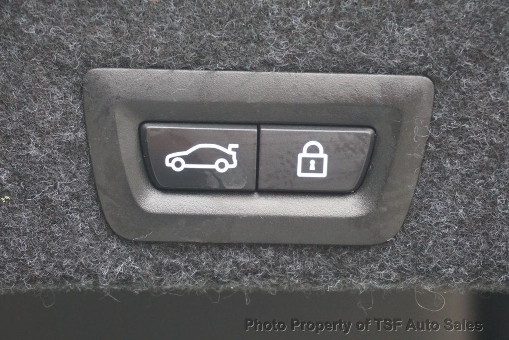 2015 BMW 5 Series 535i xDrive M SPORT/DRIVER ASSIST/HUD/COLD WEATHER/PREMIUM PKGS - 23000911 - 46