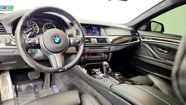 2015 BMW 5 Series 550i xDrive - 23099045 - 12