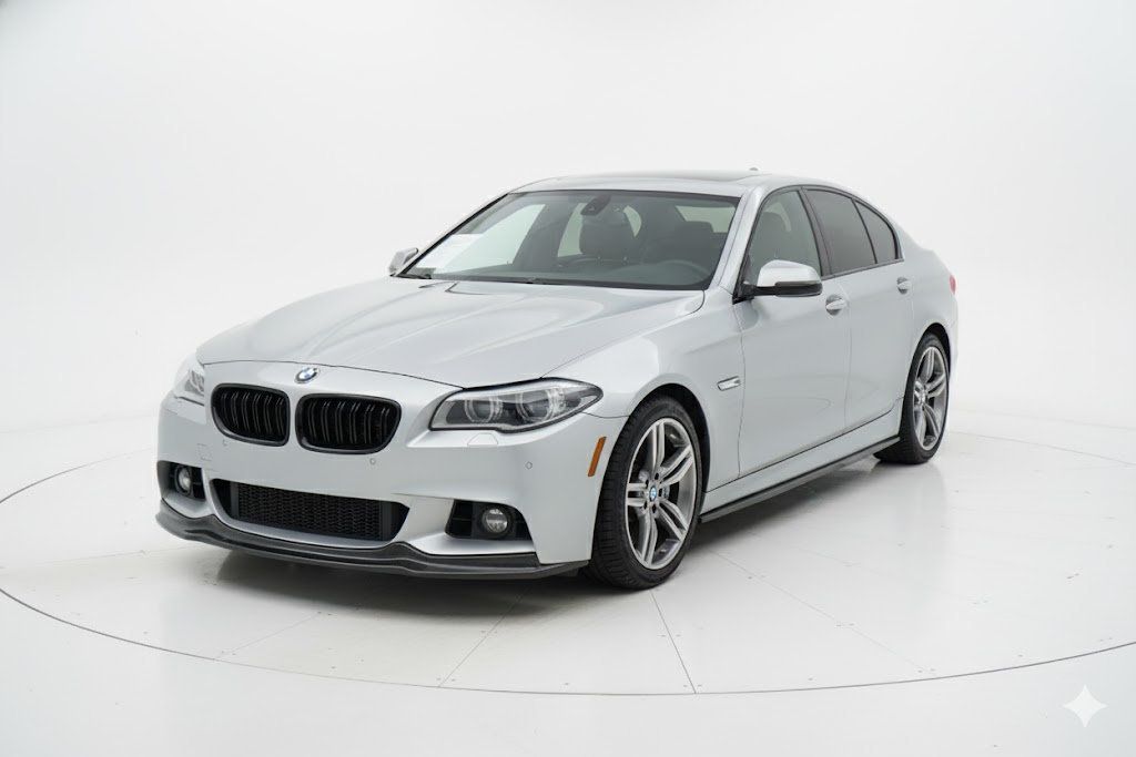 2015 BMW 5 Series CARBON EVERYWHERE! SUPER WELL KEPT! AMAZING UPGRADES! CLEAN WOW  - 22916815 - 1