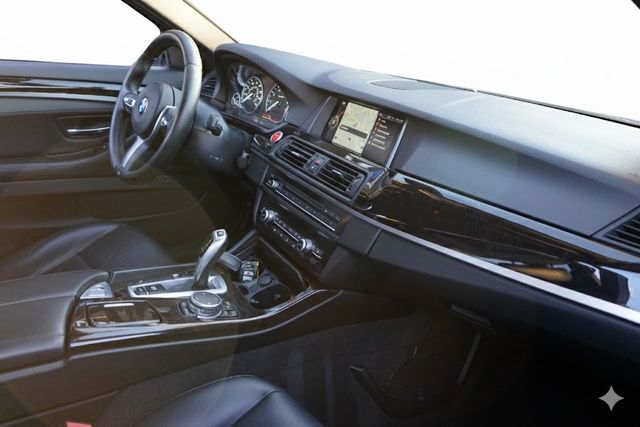 2015 BMW 5 Series CARBON EVERYWHERE! SUPER WELL KEPT! AMAZING UPGRADES! CLEAN WOW  - 22916815 - 22