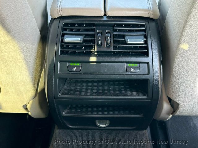 2015 BMW 5 Series Exceptionally clean M-Sport, Carplay, Rear Camera - 22899204 - 42