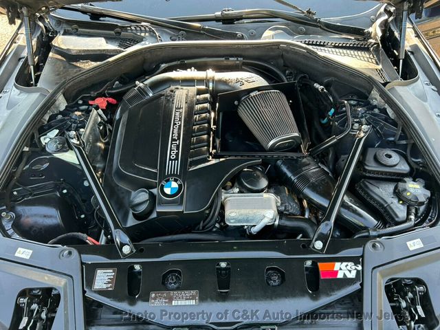 2015 BMW 5 Series Exceptionally clean M-Sport, Carplay, Rear Camera - 22899204 - 45