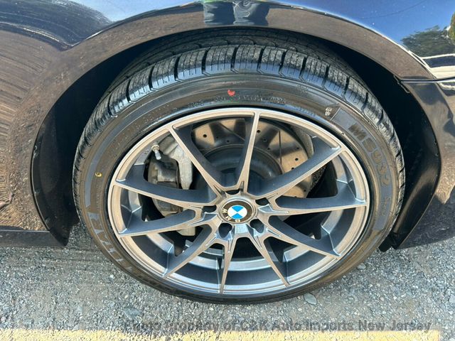 2015 BMW 5 Series Exceptionally clean M-Sport, Carplay, Rear Camera - 22899204 - 48