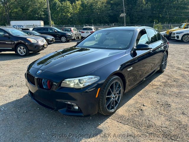2015 BMW 5 Series Exceptionally clean M-Sport, Carplay, Rear Camera - 22899204 - 53