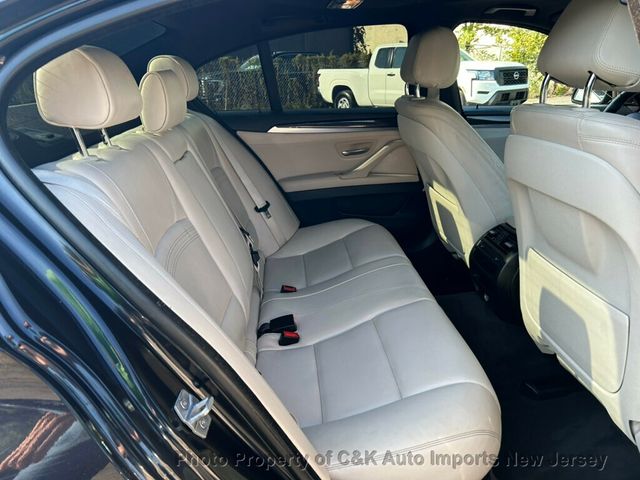 2015 BMW 5 Series Exceptionally clean M-Sport, Carplay, Rear Camera - 22899204 - 80