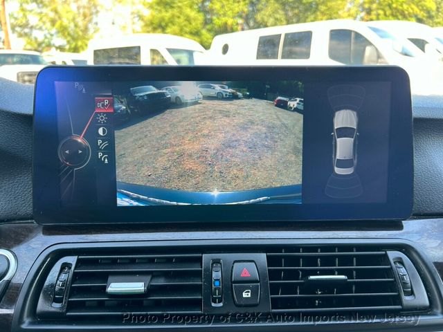 2015 BMW 5 Series Exceptionally clean M-Sport, Carplay, Rear Camera - 22899204 - 90