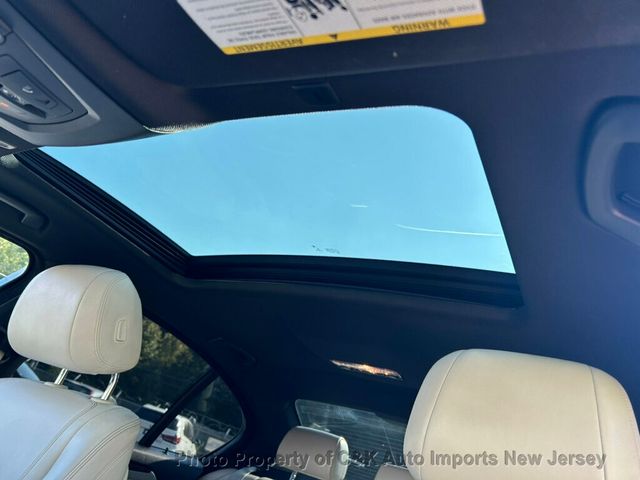 2015 BMW 5 Series Exceptionally clean M-Sport, Carplay, Rear Camera - 22899204 - 97