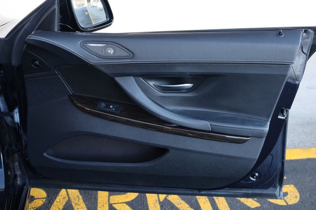 2015 BMW 6 Series 640i xDrive  Gran - 22970854 - 22