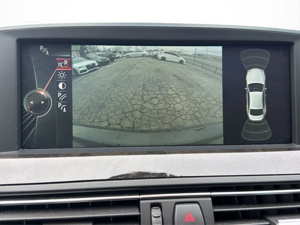 2015 BMW 6 Series 650i Gran - 22934480 - 16