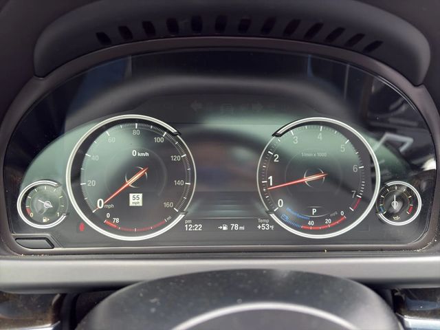 2015 BMW 6 Series 650i Gran - 23027392 - 9
