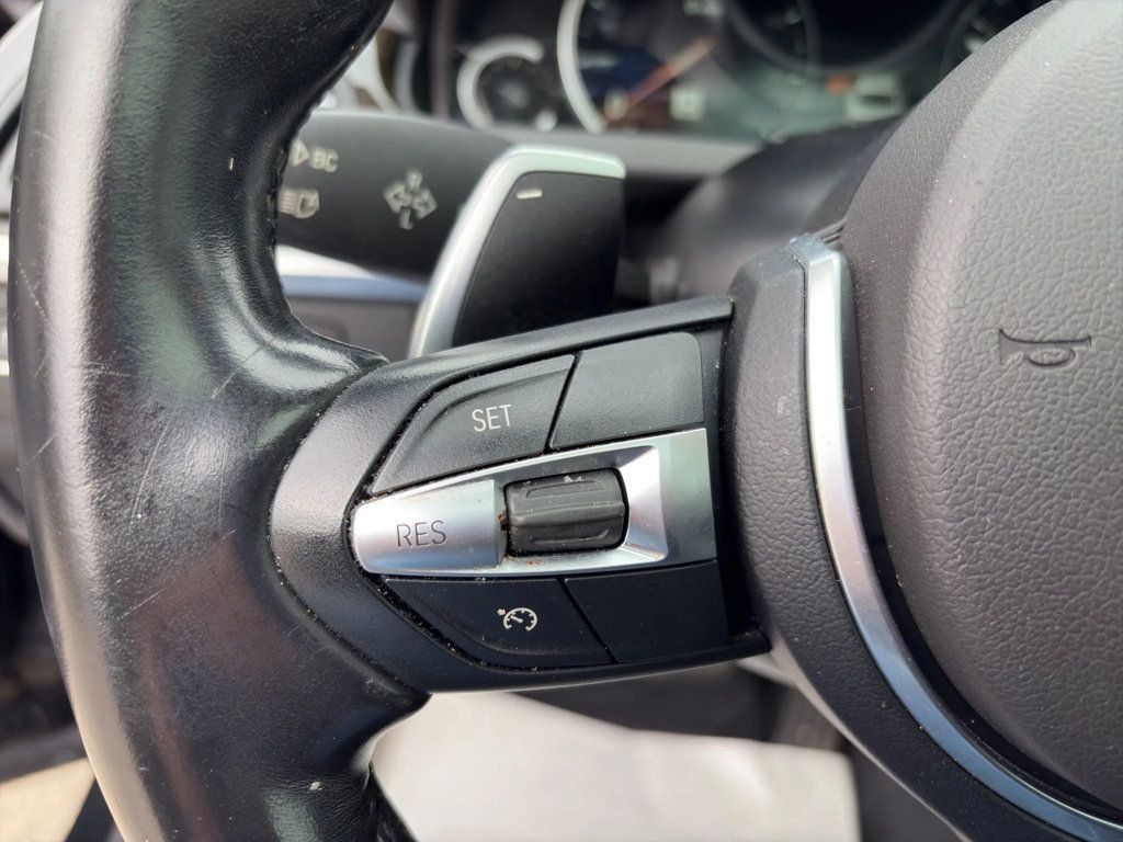 2015 BMW 6 Series 650i Gran - 23027392 - 10