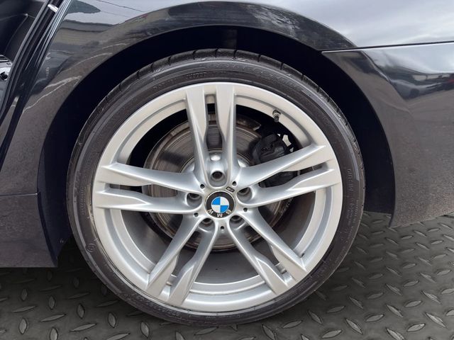 2015 BMW 6 Series 650i Gran - 23027392 - 30