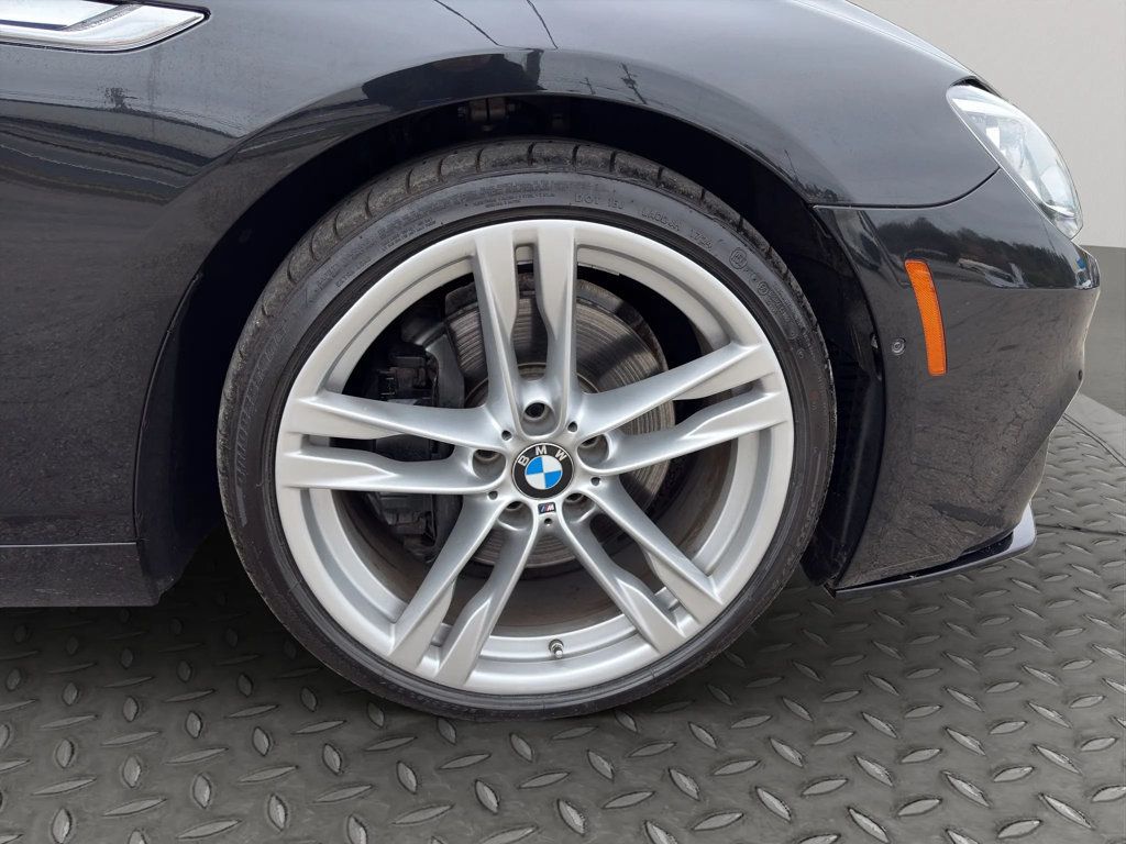 2015 BMW 6 Series 650i Gran - 23027392 - 32
